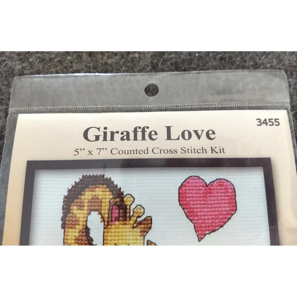 Design Works Crafts Counted Cross Stick Kit Giraffe Love #3455 USA 5